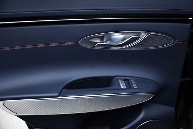 2023 Genesis GV70 2.5T Sport Prestige photo 24