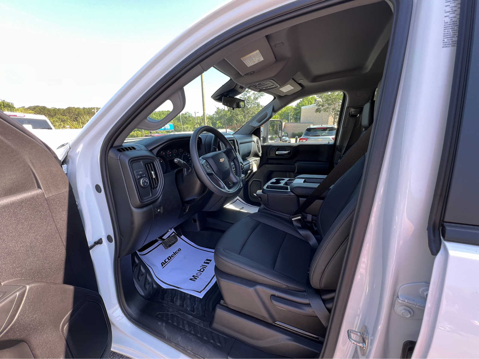 2024 Chevrolet Silverado 2500HD photo 6