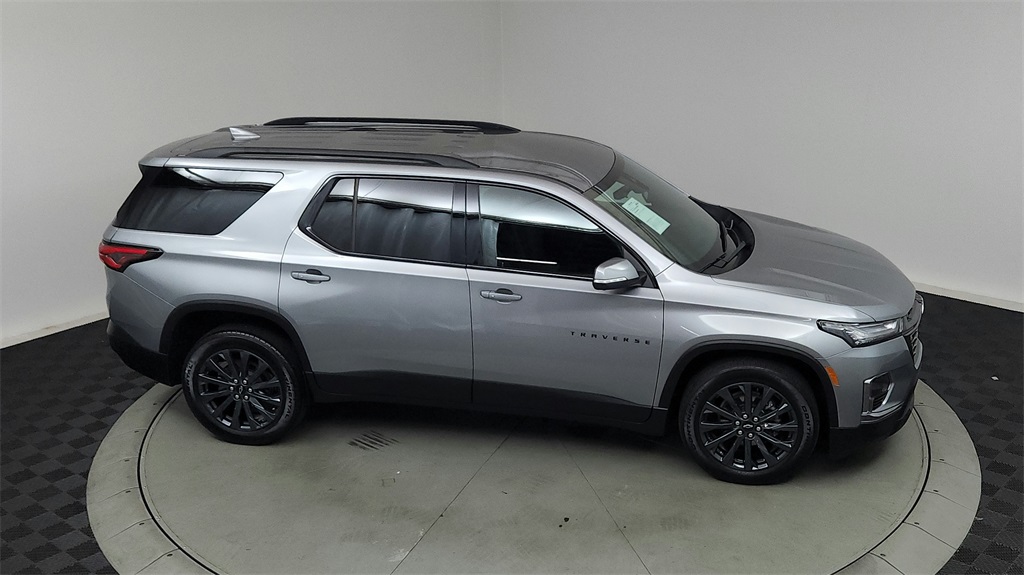 2023 Chevrolet Traverse RS photo 9