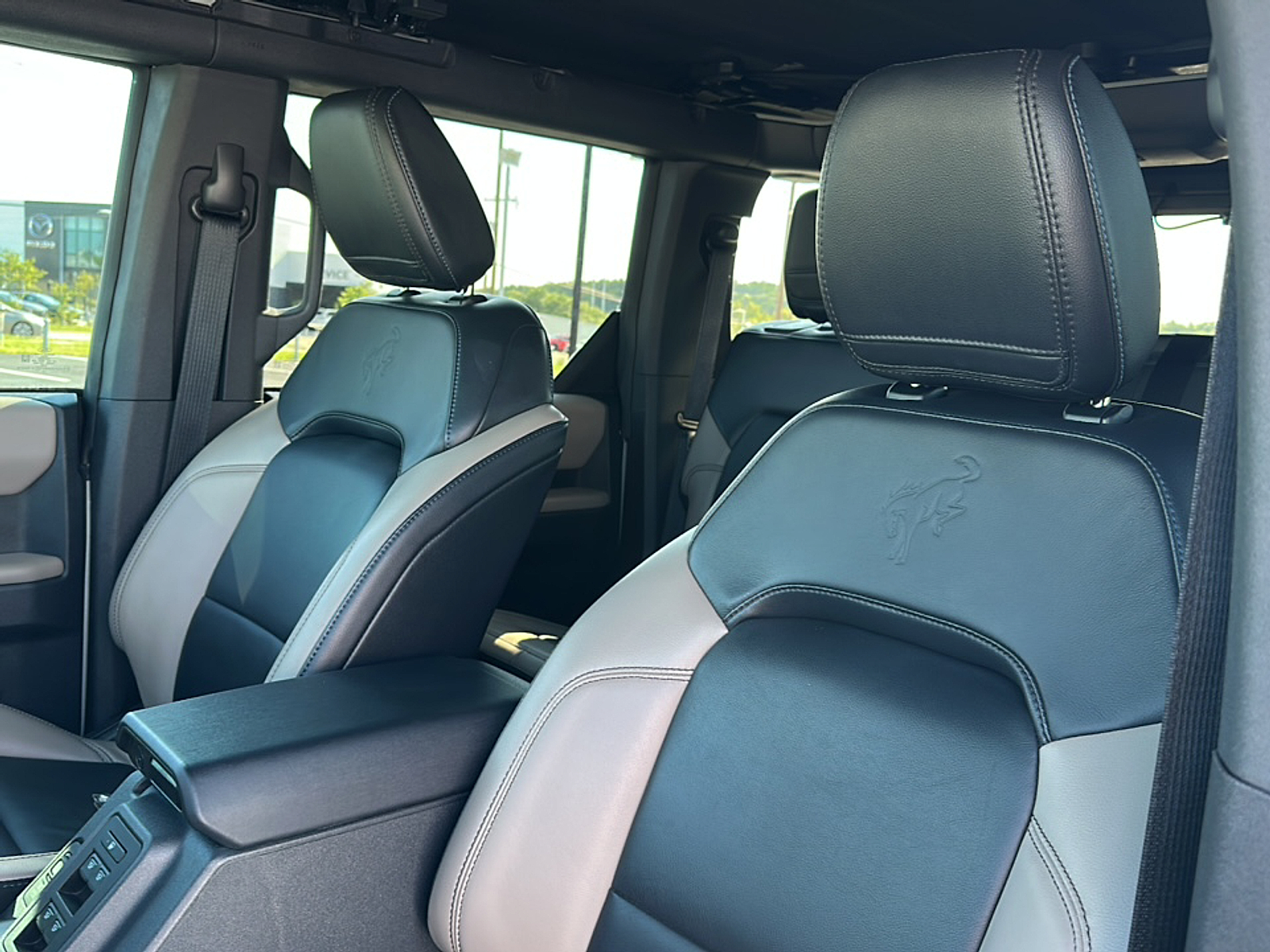 2023 Ford Bronco Wildtrak photo 4