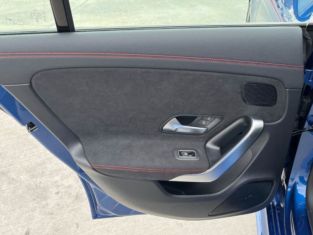 2026 Mercedes Benz CLA 250 photo 8