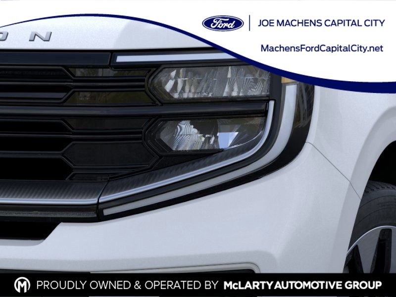 2025 Ford Expedition Platinum MAX photo 16