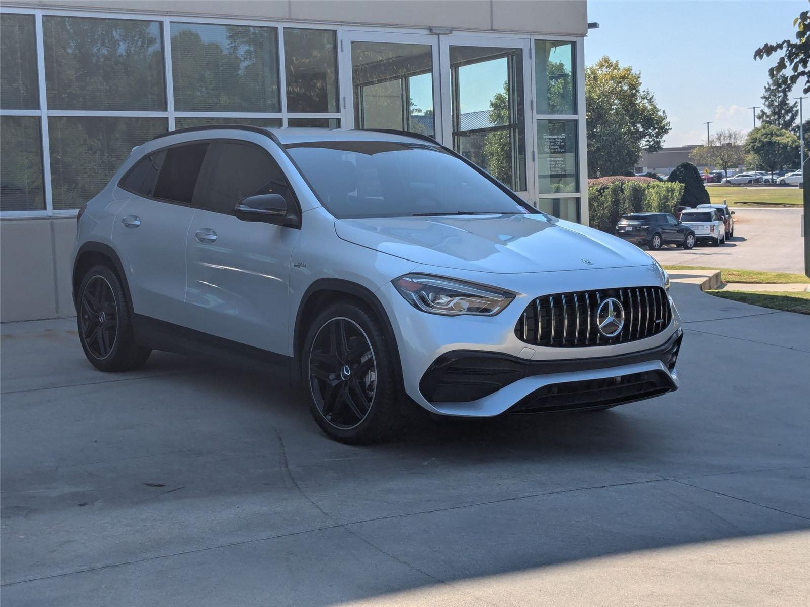 2023 Mercedes Benz GLA AMG 35 4MATIC photo 3