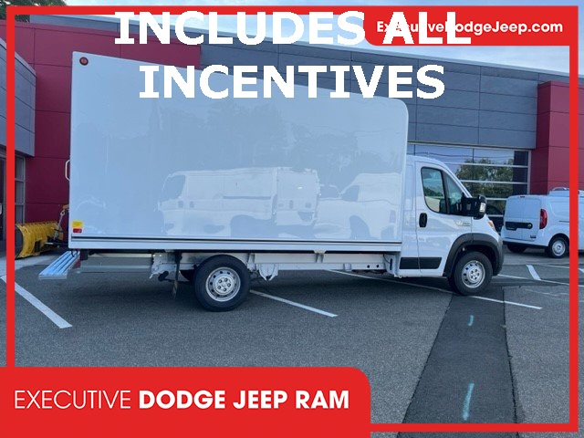 2024 Ram 3500 Tradesman photo 2