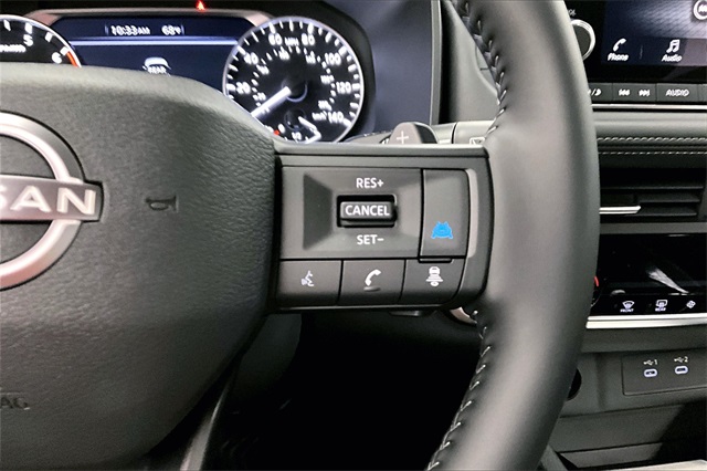 2025 Nissan Rogue SV photo 20
