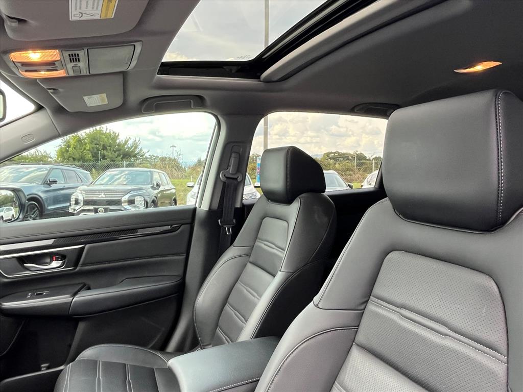 2021 Honda CR-V Touring photo 6