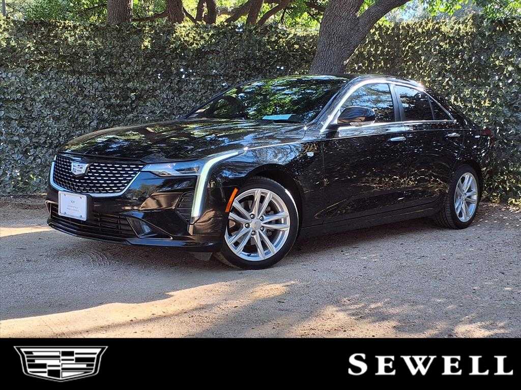 2023 Cadillac CT4 Luxury