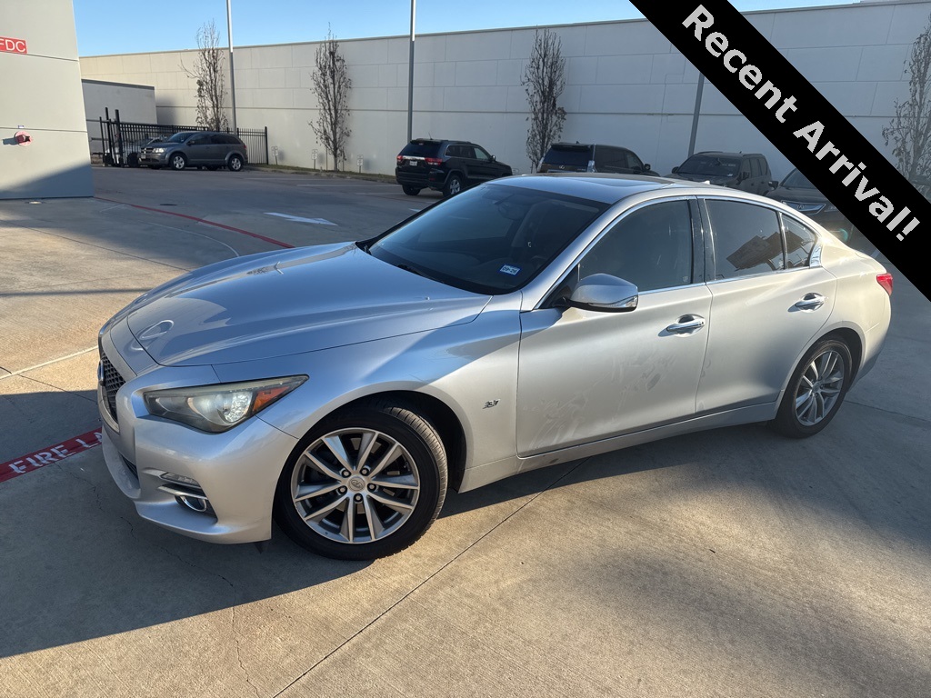2014 INFINITI Q50 Premium