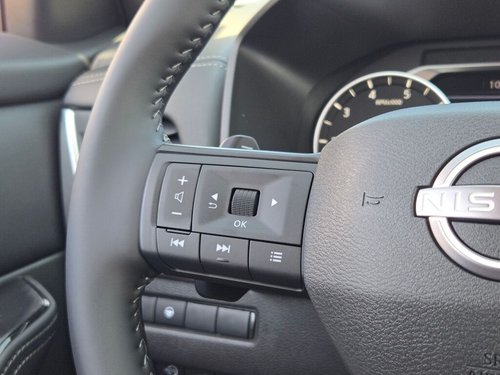 2026 Nissan Rogue SV photo 27