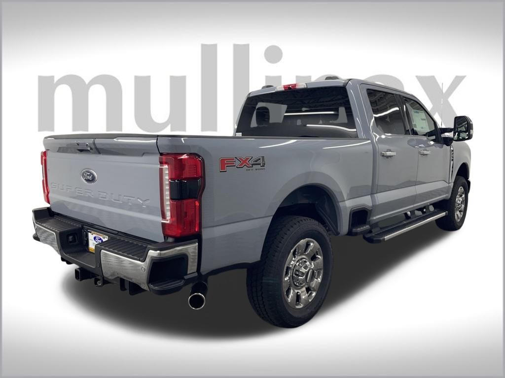 2026 Ford F-250 Lariat photo 3
