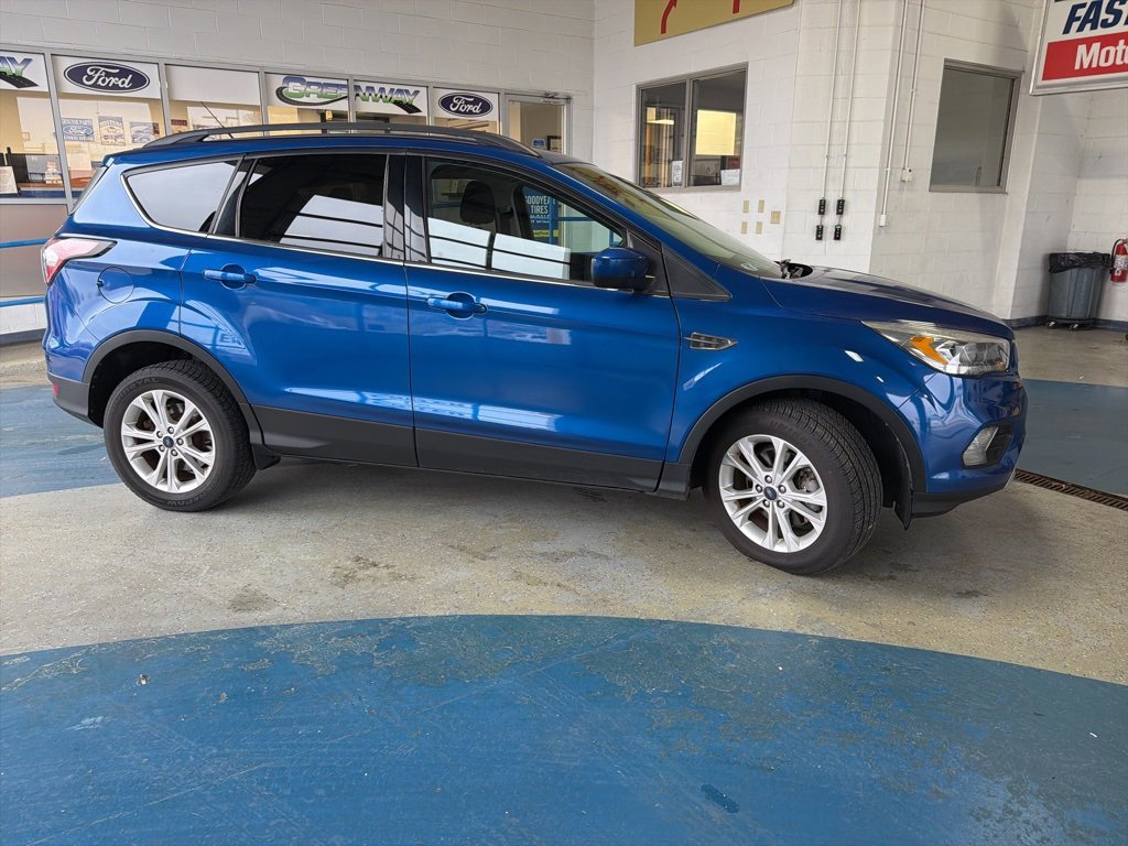 2017 Ford Escape SE photo 4