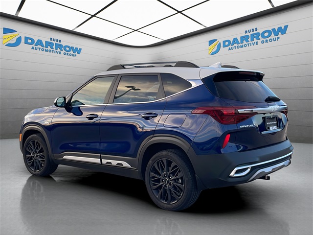 2023 Kia Seltos Nightfall Edition photo 2