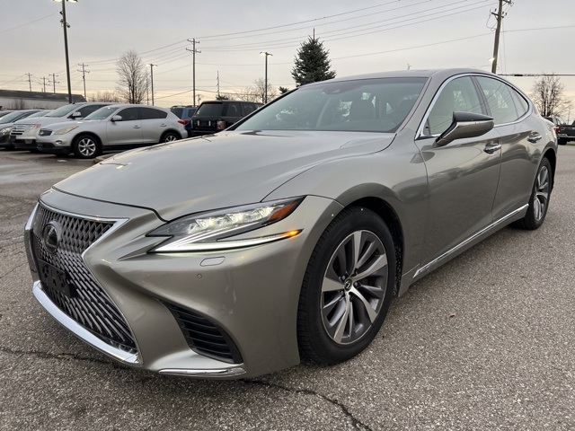 2018 Lexus LS 500 photo 3