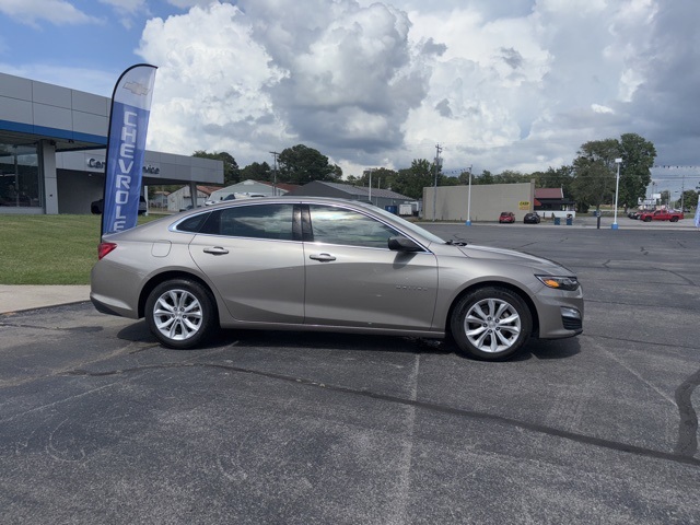 2024 Chevrolet Malibu 1LT photo 4
