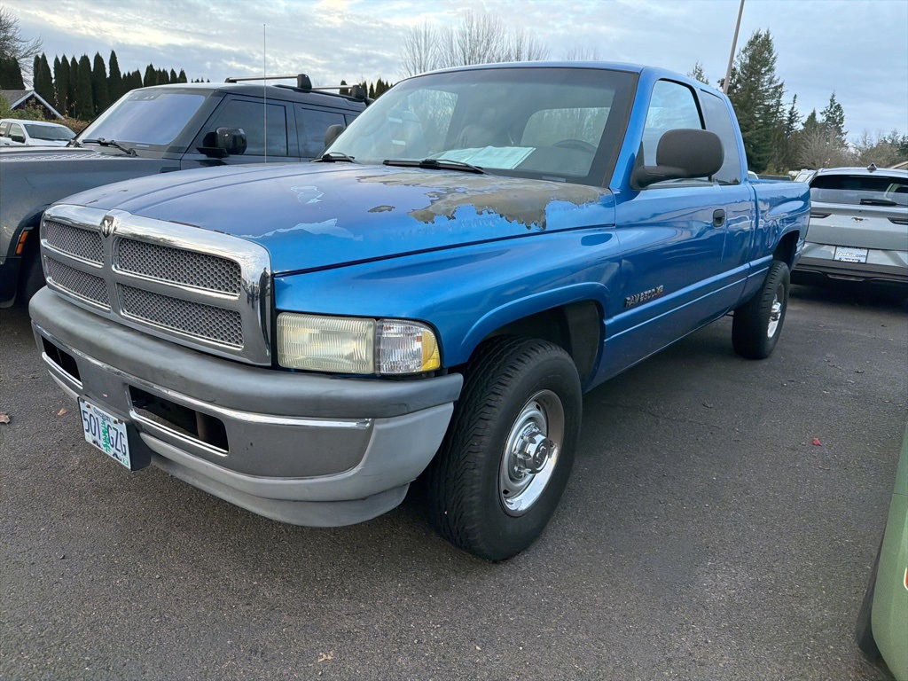 2001 Dodge Ram Pickup's photo