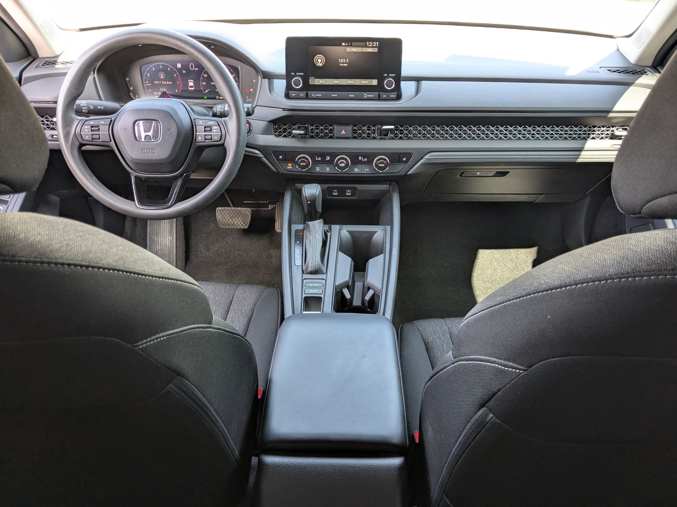 2023 Honda Accord 1.5T EX photo 22