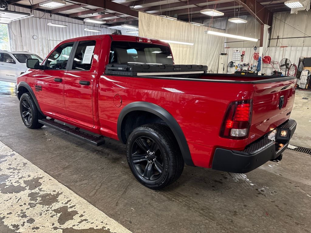 2021 Ram 1500 Classic Warlock photo 3