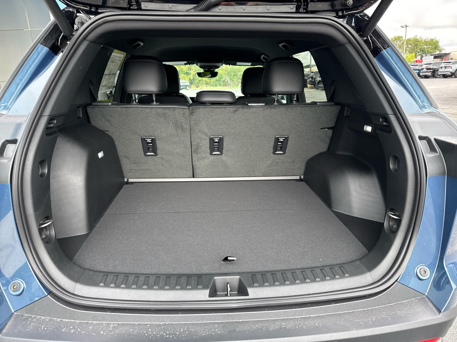 2026 Chevrolet Equinox LT photo 14