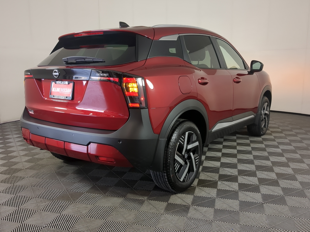 2026 Nissan Kicks SV photo 8