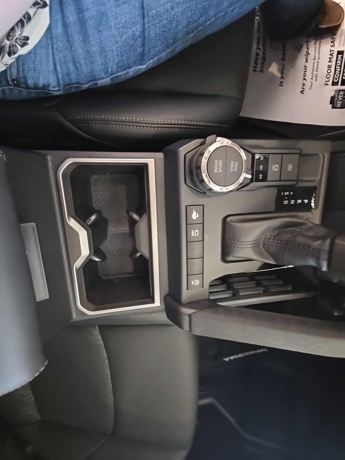 2025 Toyota Tacoma Limited 4x4 Double Cab photo 18