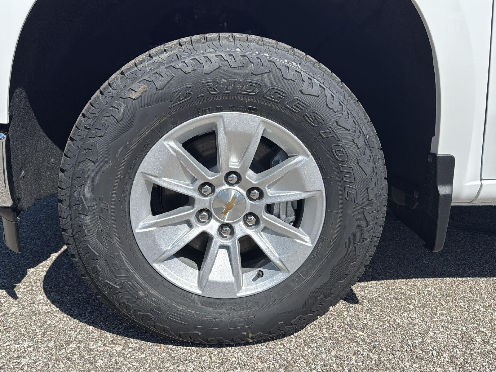 2025 Chevrolet Silverado 1500 photo 11