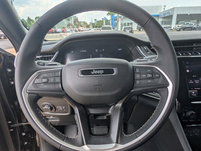 2025 Jeep Grand Cherokee Laredo X photo 18