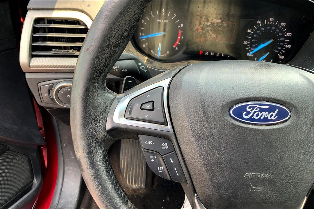 2020 Ford Fusion S photo 13