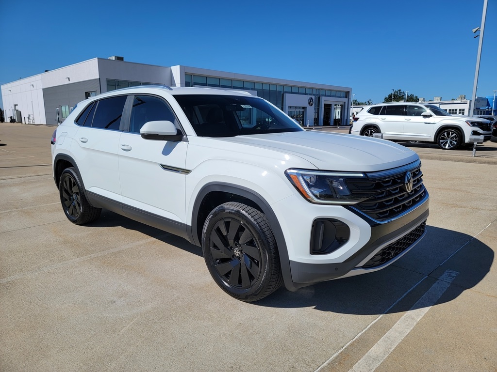 2025 Volkswagen Atlas Cross Sport SE w/Tech's photo