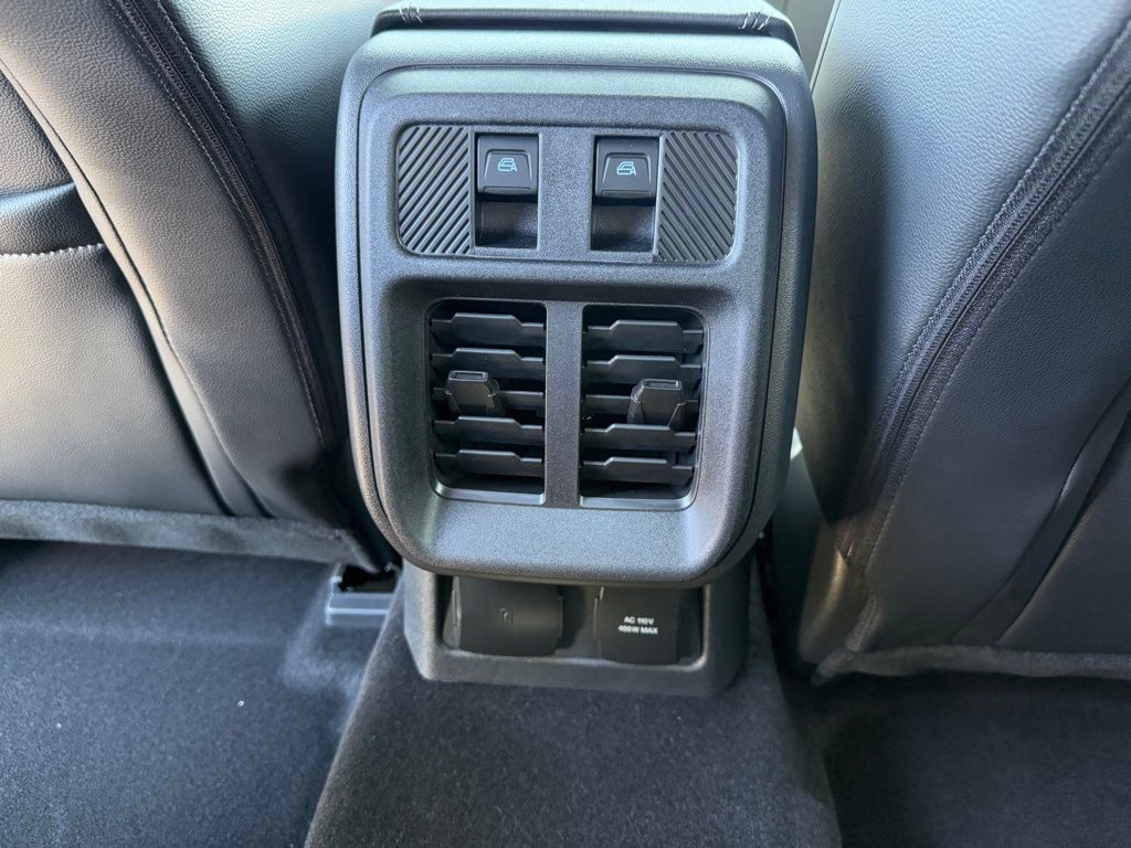 2025 Ford Bronco Outer Banks photo 12