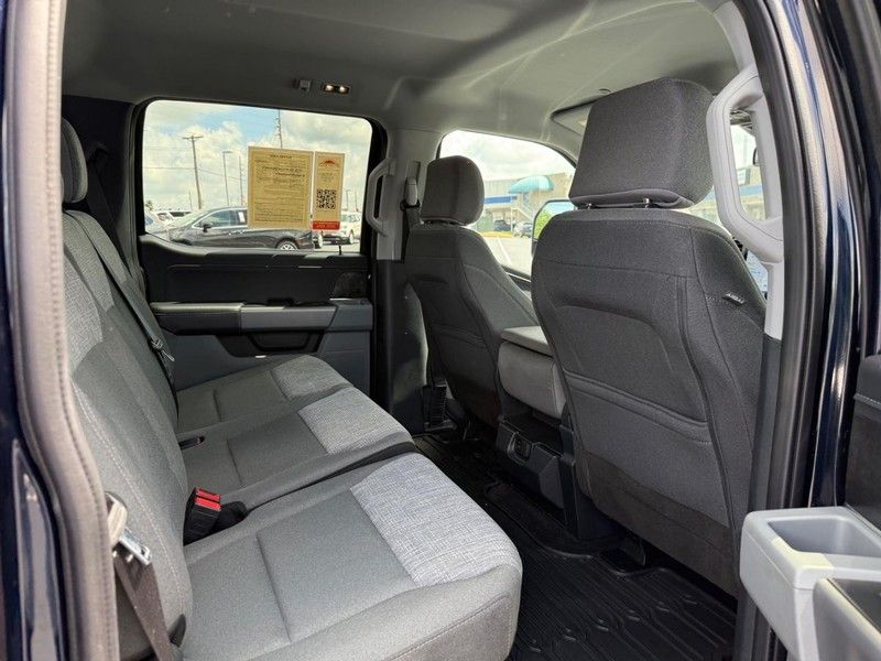2022 Ford F-150 XLT photo 10