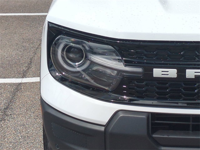 2025 Ford Bronco Sport Outer Banks photo 9