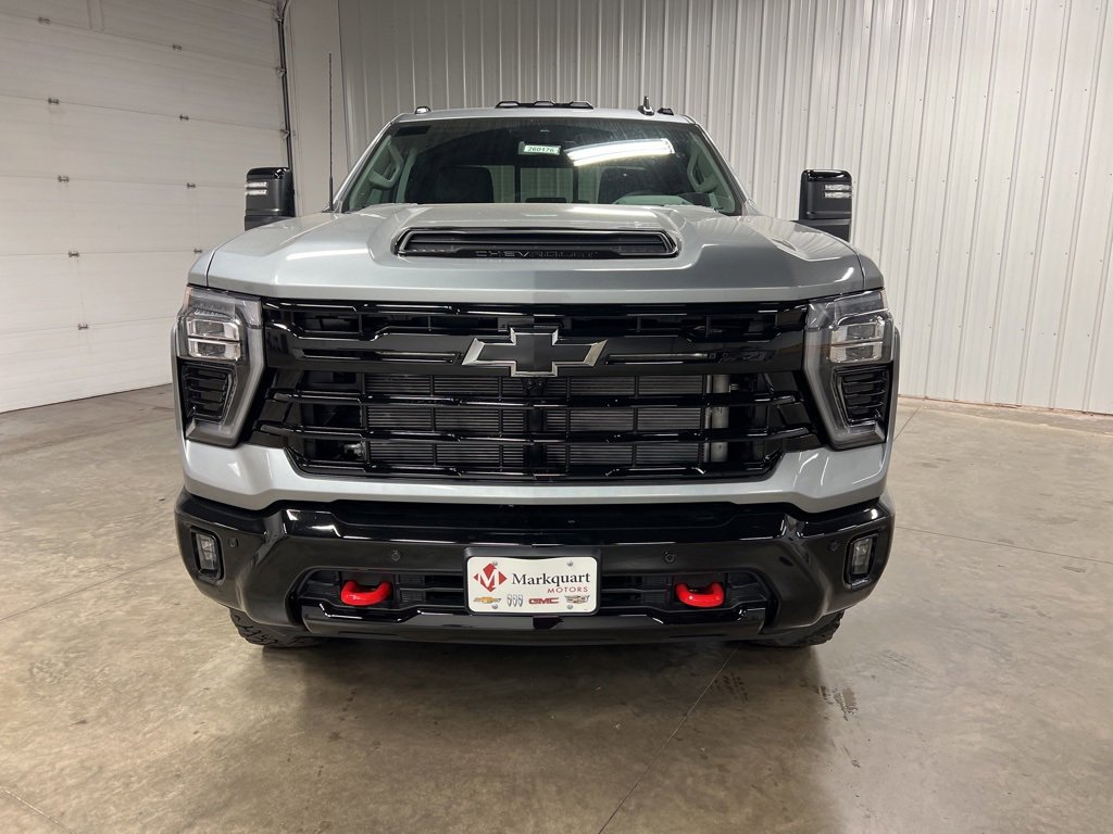 2026 Chevrolet Silverado 2500HD LT photo 2