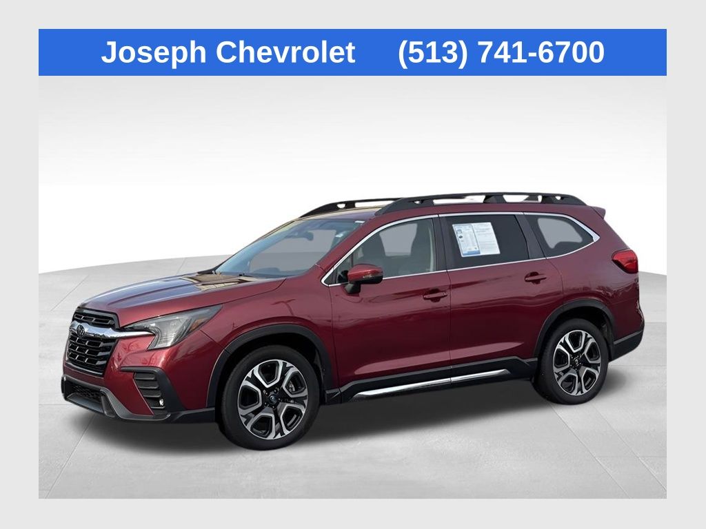 2023 Subaru Ascent Limited's photo