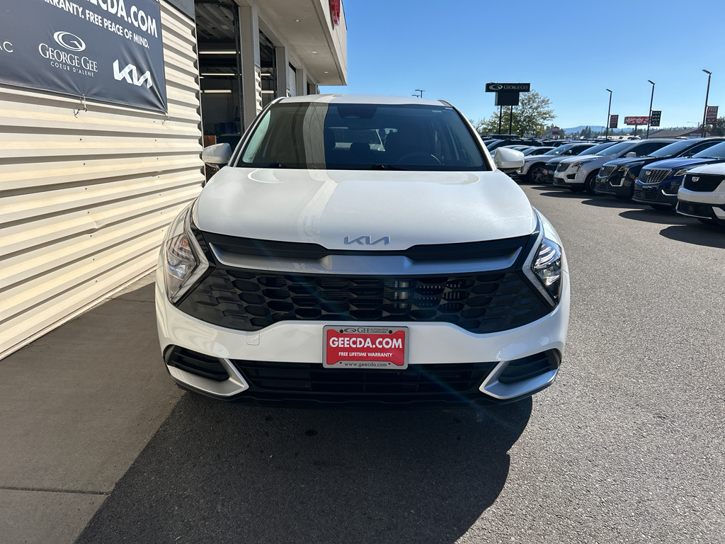 2023 Kia Sportage Hybrid LX photo 2