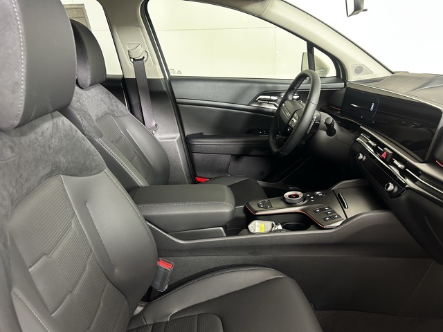 2026 Kia Sportage EX X-Line photo 10