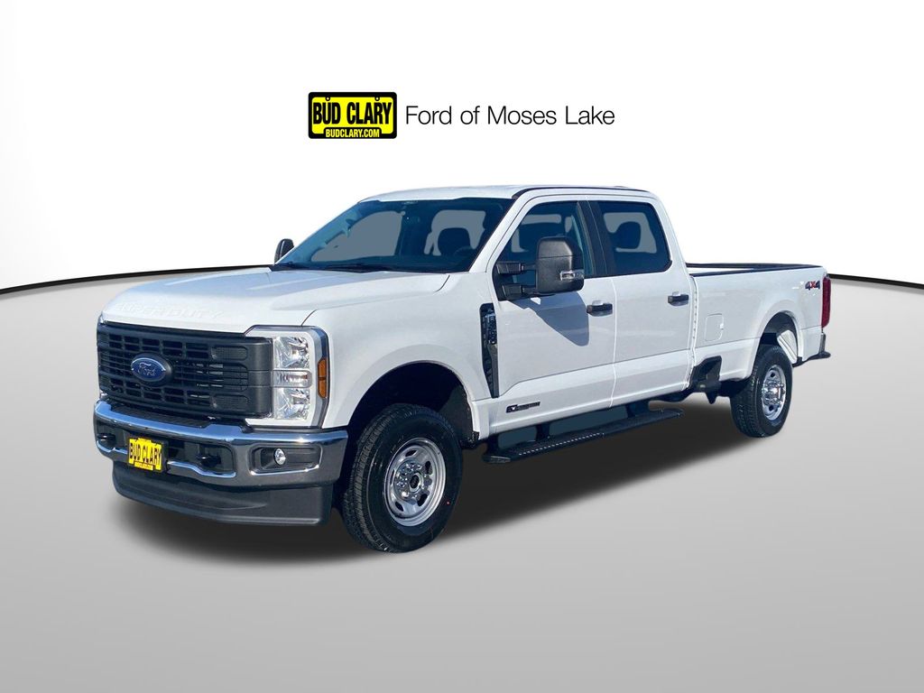 2025 Ford F-350 Super Duty XL's photo