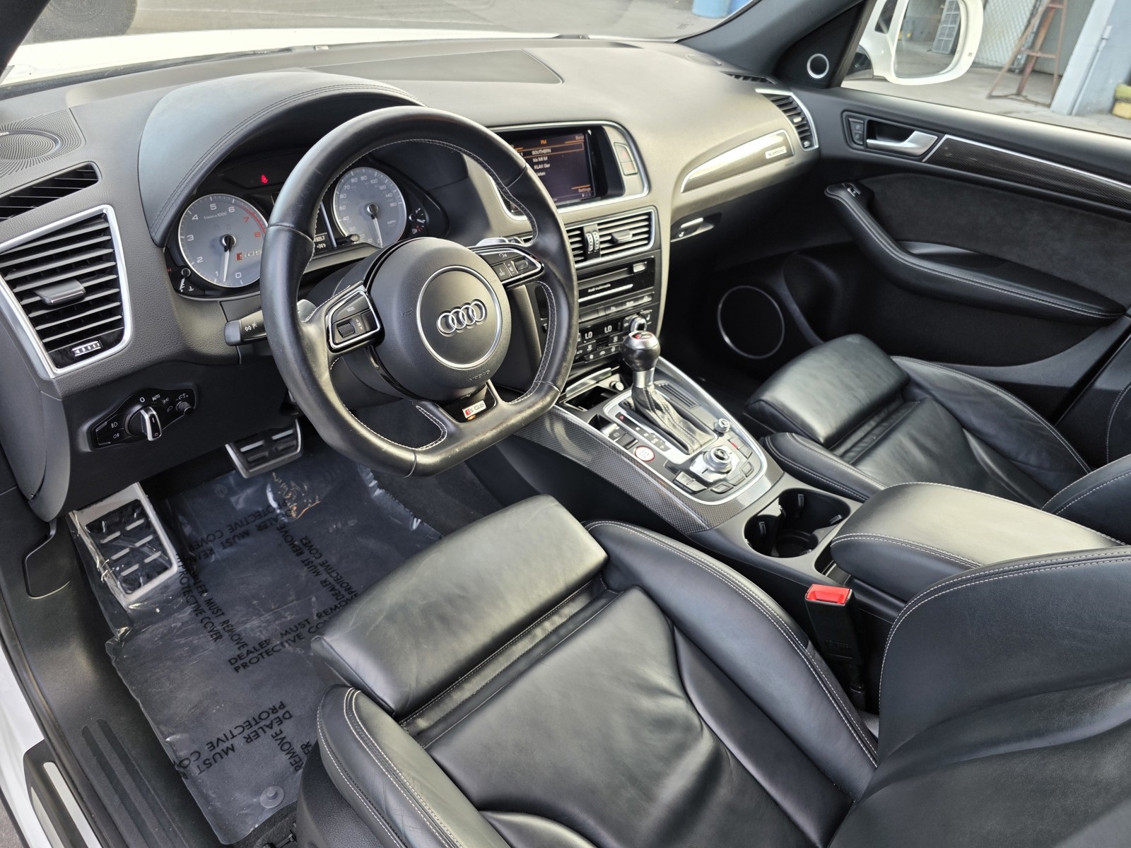 2016 Audi SQ5 Premium Plus photo 16