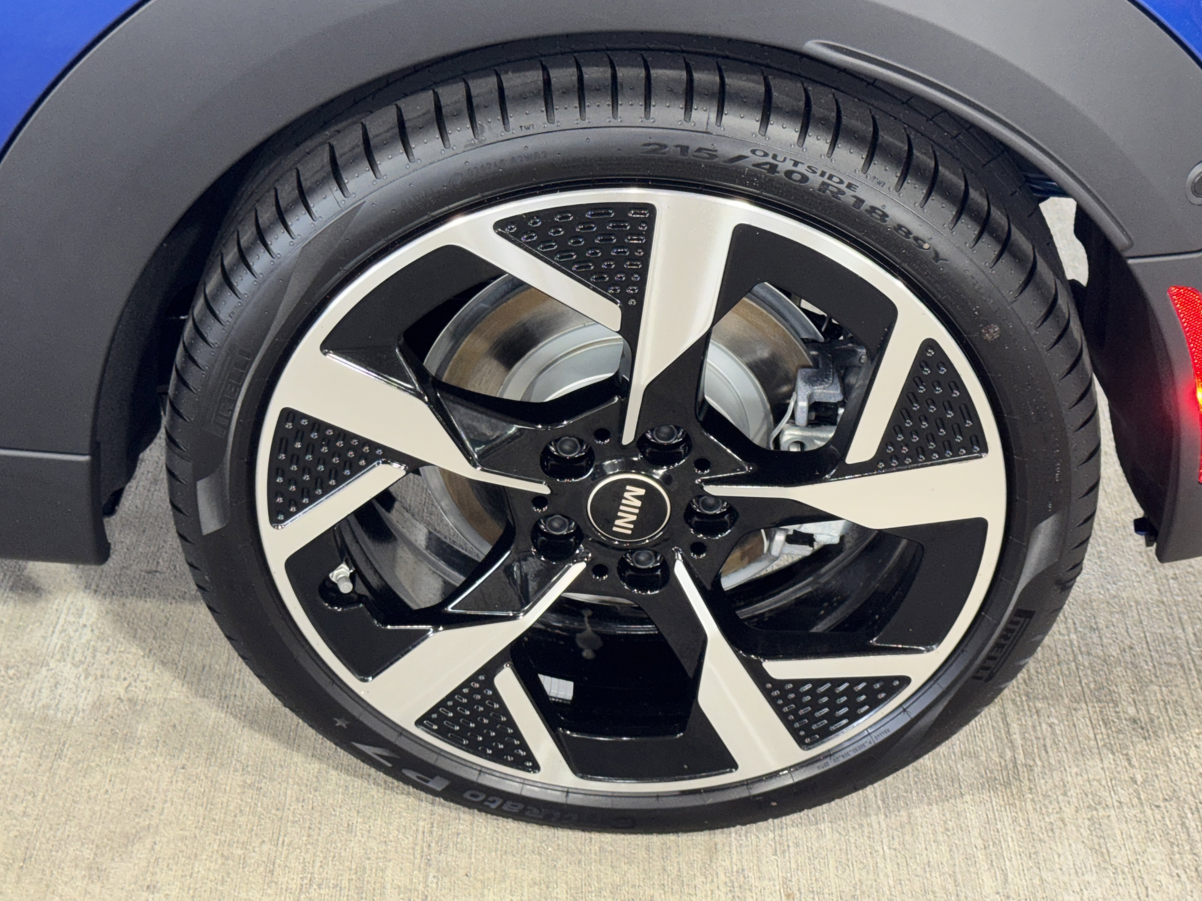 2026 Mini Cooper Convertible Signature photo 4