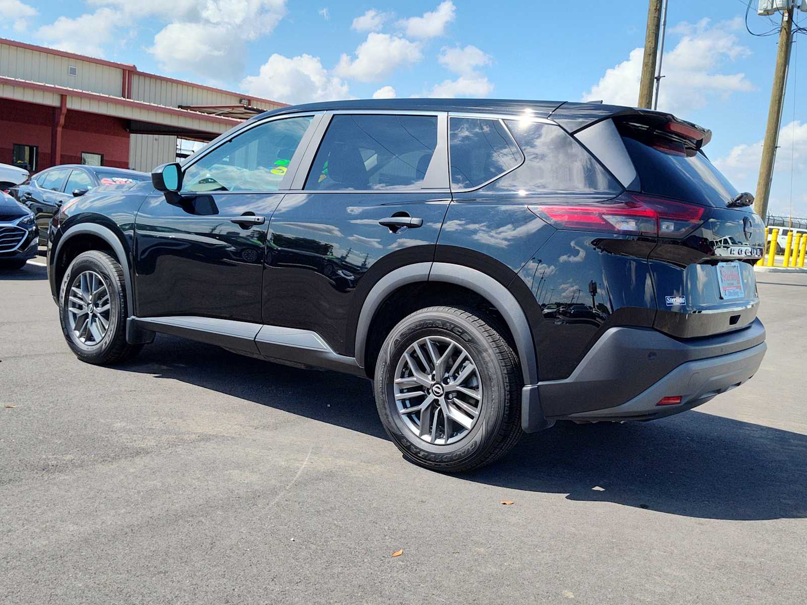 2023 Nissan Rogue S photo 4