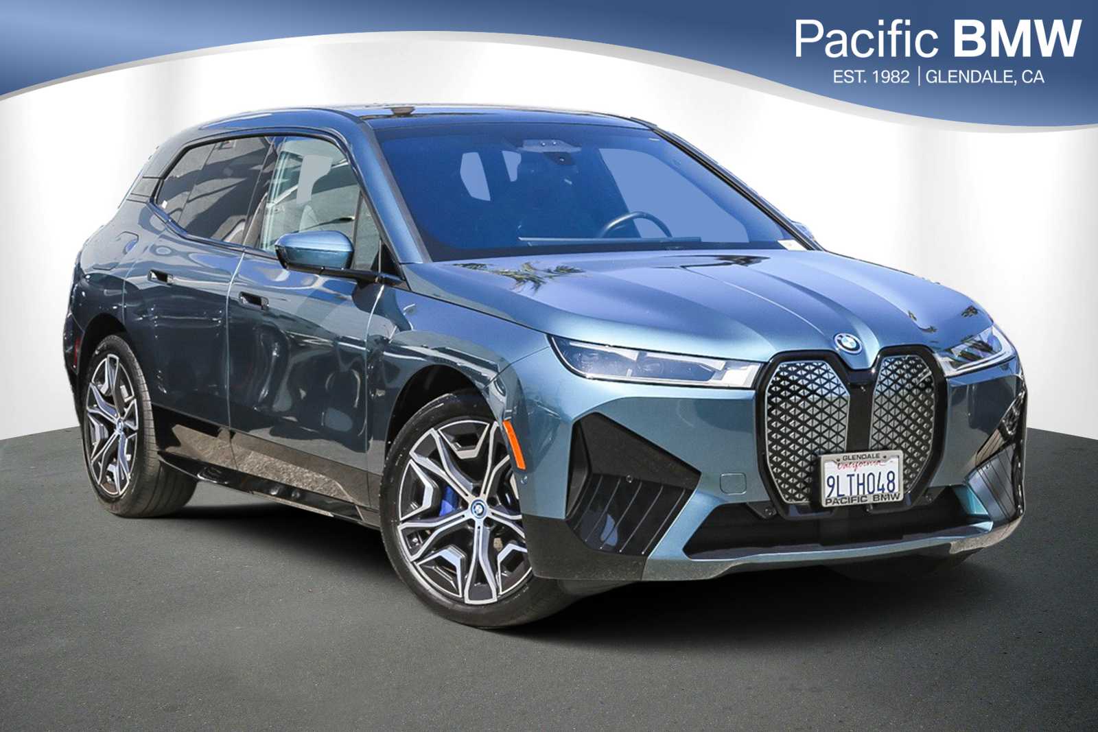 2025 BMW iX 50's photo