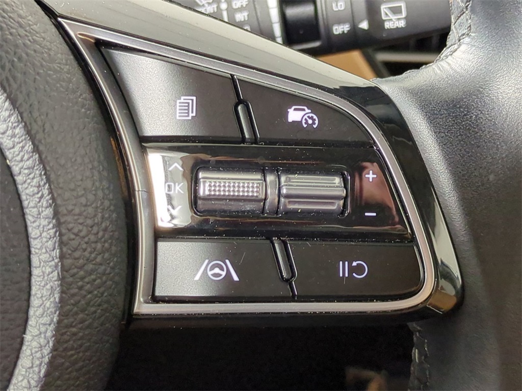 2024 Kia Seltos EX photo 20