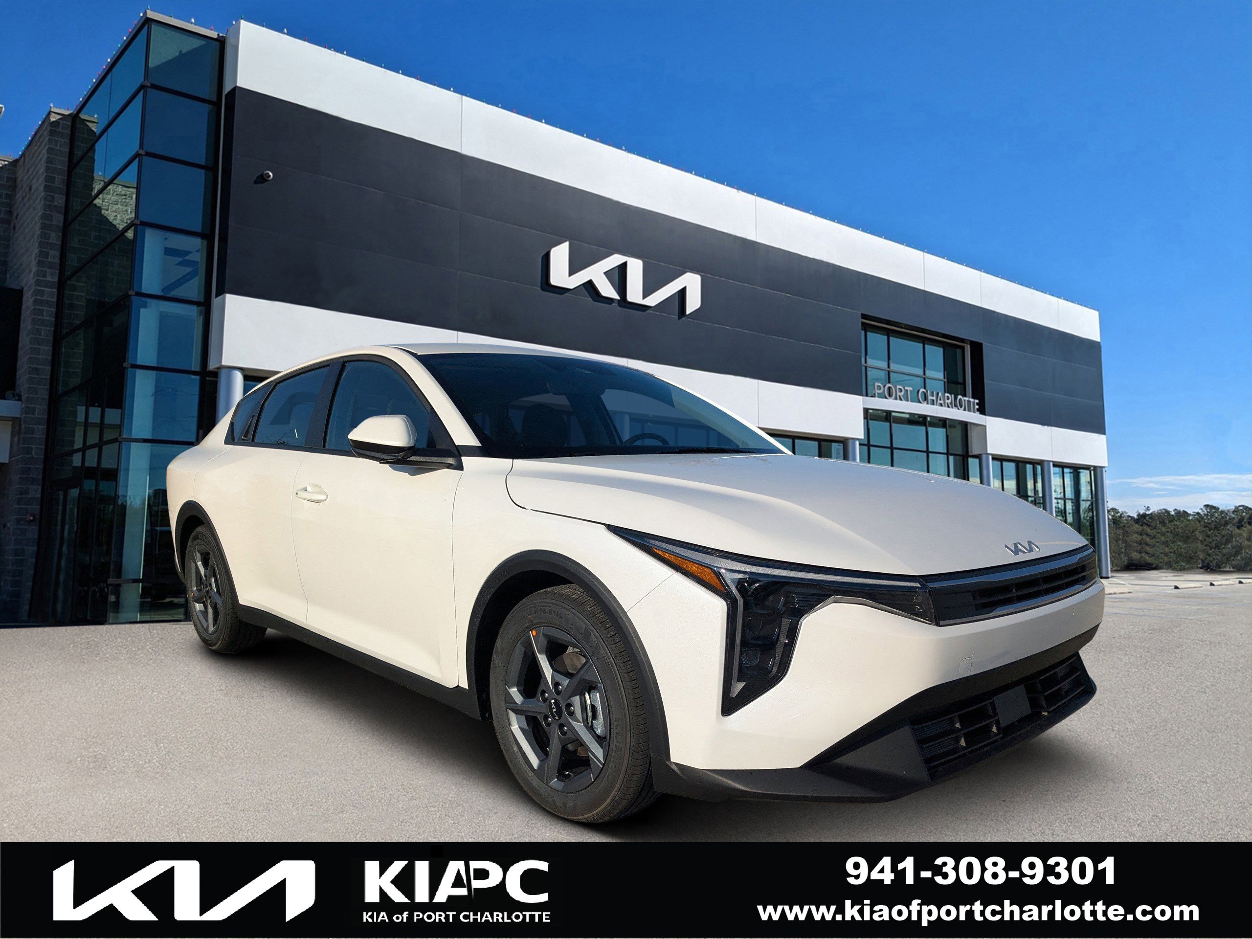 2025 Kia K4 LXS's photo