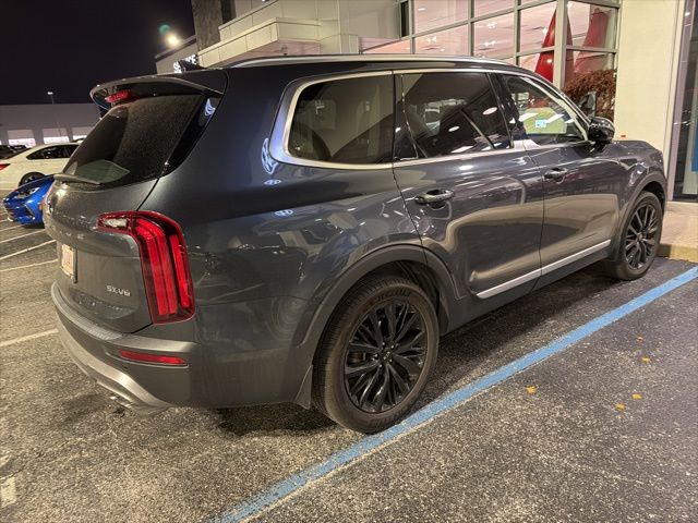 2020 Kia Telluride SX photo 2
