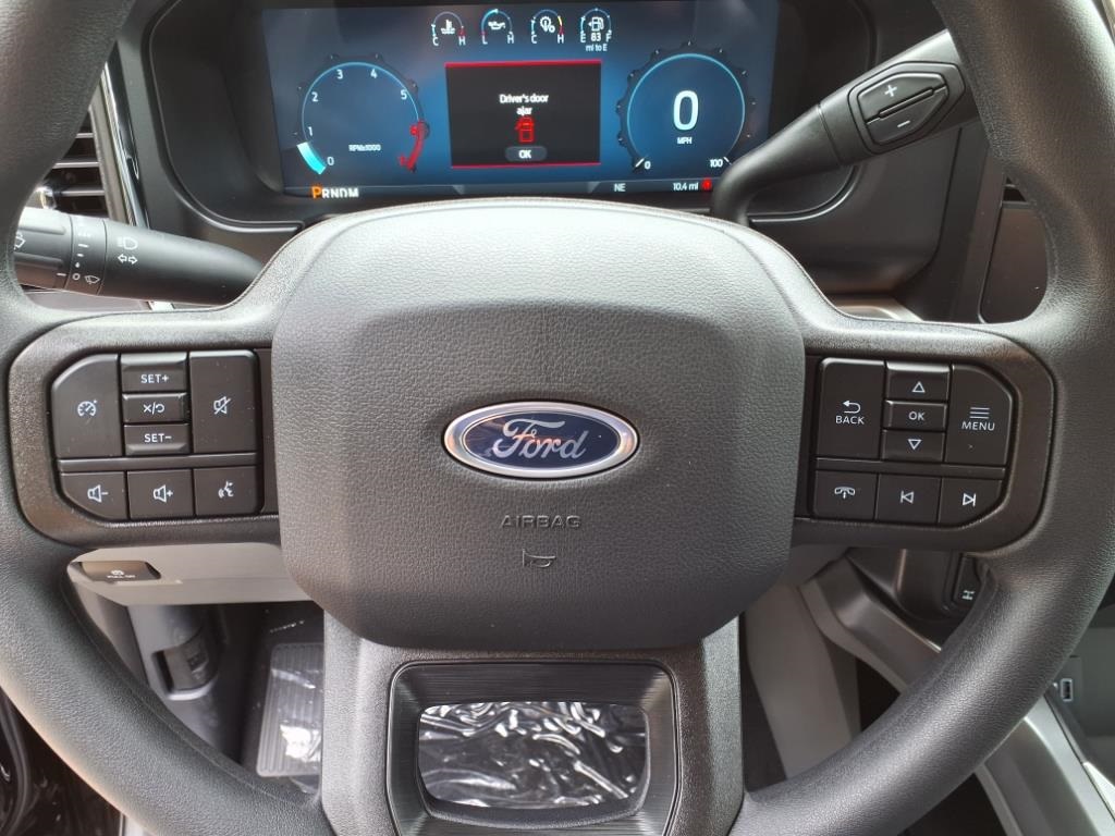 2025 Ford F-350 XLT photo 21