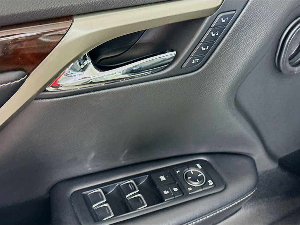 2016 Lexus RX 350 photo 16