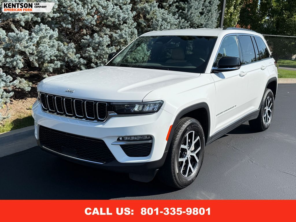 2024 Jeep Grand Cherokee Limited photo 3