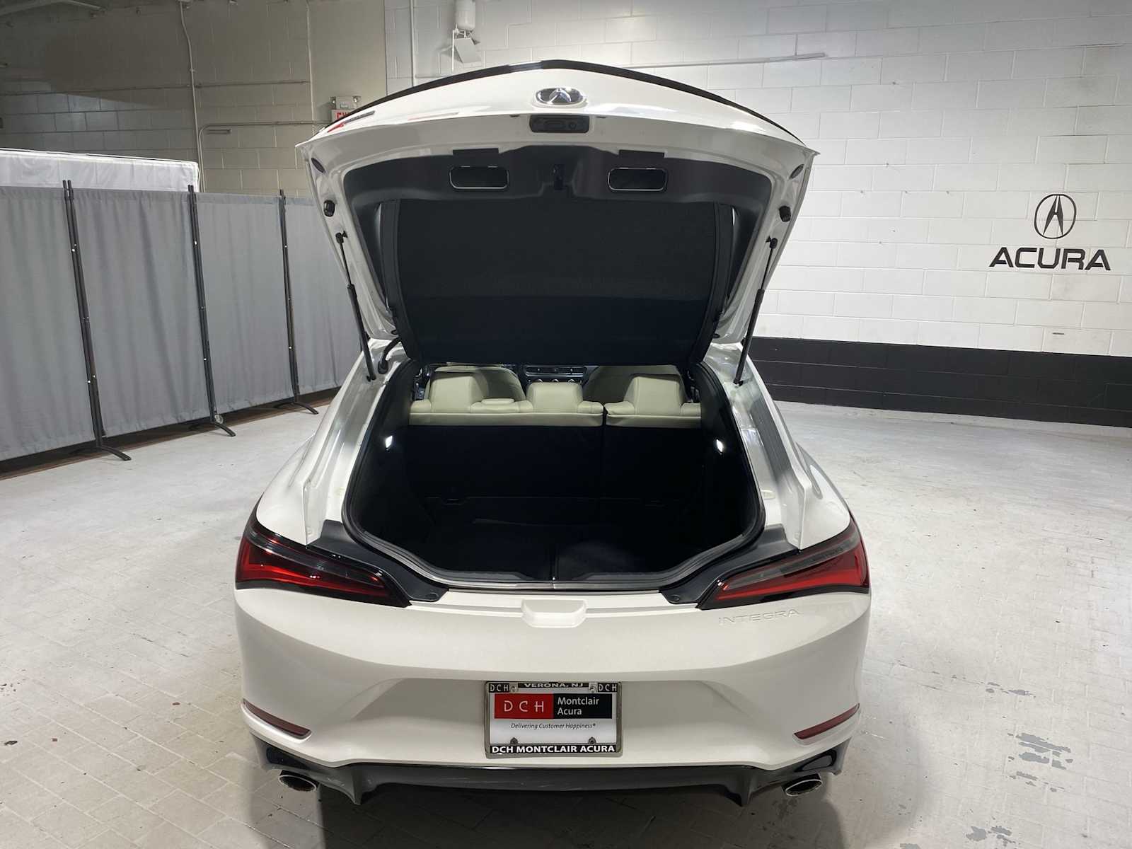 2023 Acura Integra A-Spec photo 18
