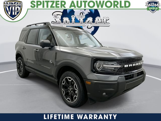2025 Ford Bronco Sport Outer Banks's photo