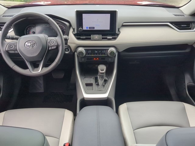 2023 Toyota RAV4 XLE Premium photo 14