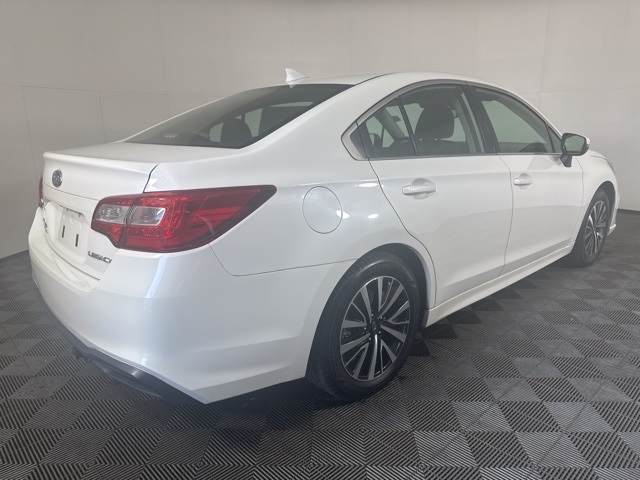 2018 Subaru Legacy 2.5i photo 3